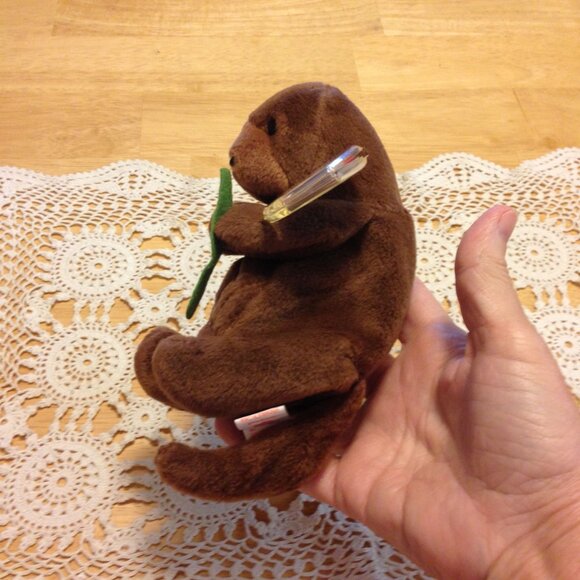 Ty Beanie Baby Seaweed the Otter, Style 4080 - Picture 4 of 10